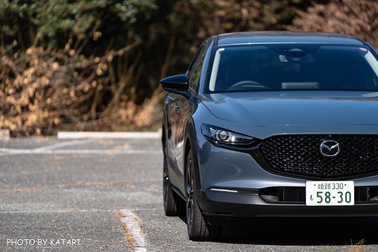 CX-30のフロント